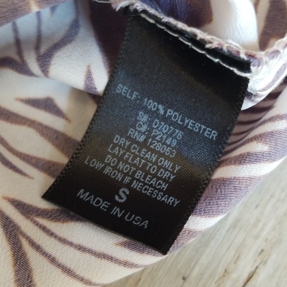 NEW! Anthropologie Potter's Pot Cropped Fit Blouse with Crochet Fringe - Picture 7 of 7